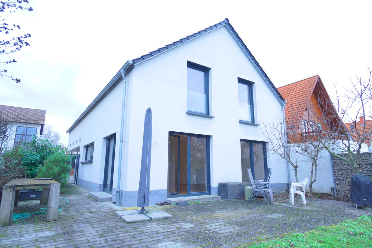 Traumhaftes Einfamilienhaus in Schifferstadt: Ihr neues Zuhause wartet auf Sie!