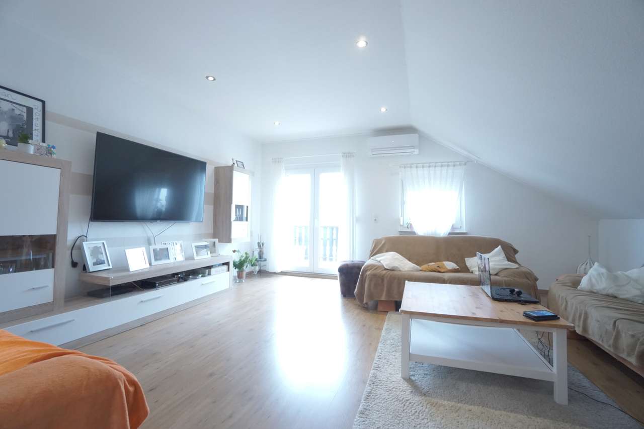 Investieren Sie klug: Mehrfamilienhaus für Kapitalanleger in Flörsheim- Wicker!