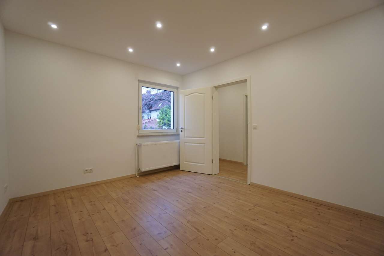 Traumhaftes Mehrfamilienhaus in Worms: Ihr neues Zuhause in bester Lage!