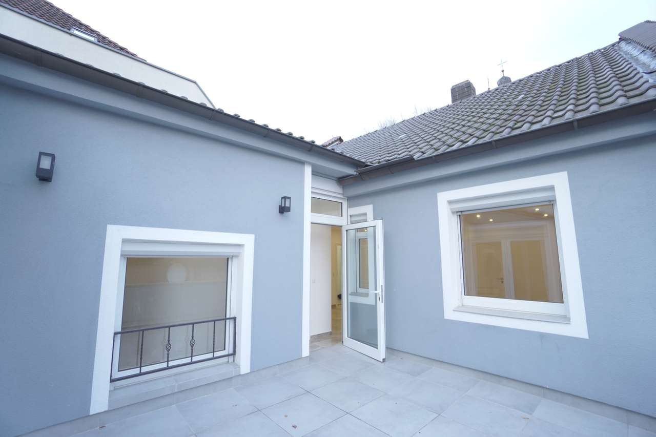 Traumhaftes Mehrfamilienhaus in Worms: Ihr neues Zuhause in bester Lage!