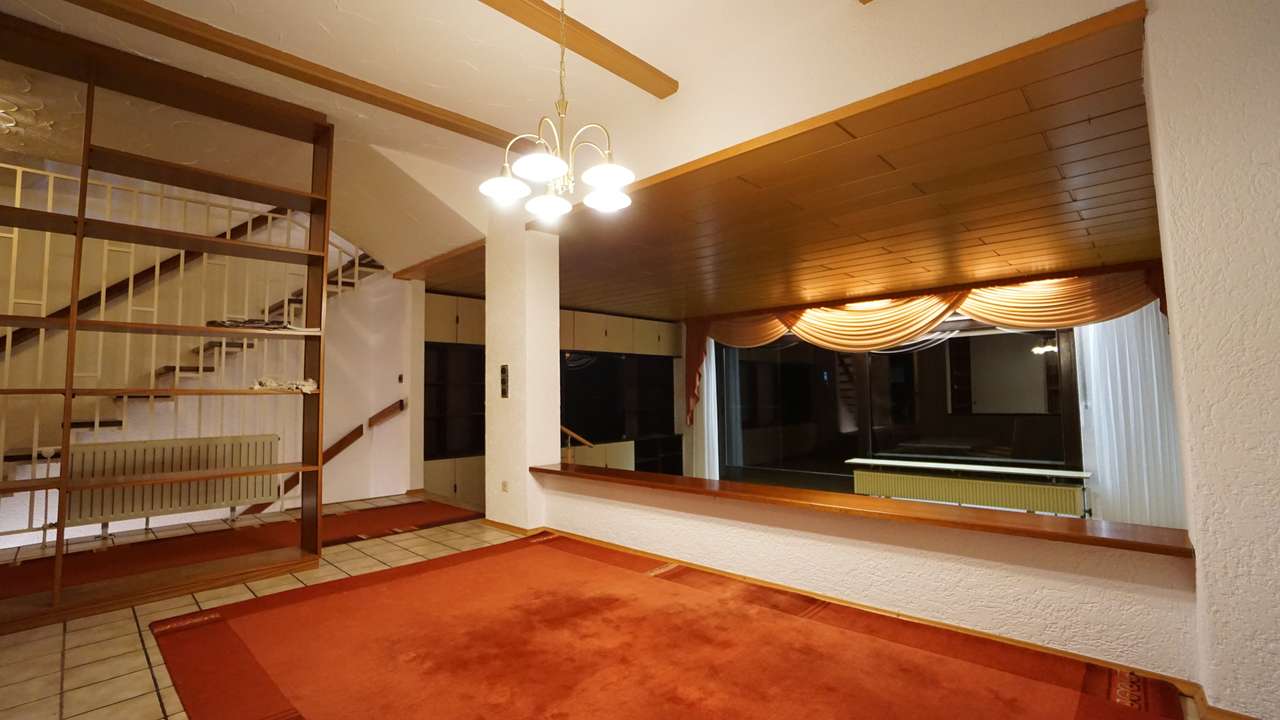 Endlich gefunden! - Haus, Garten und Garage in guter Lage!