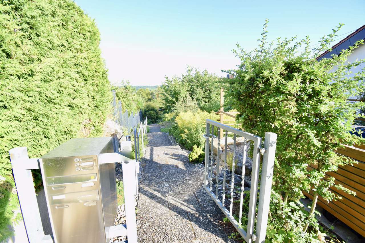 Eingang ins Grundstück Eingang ins Grundstück