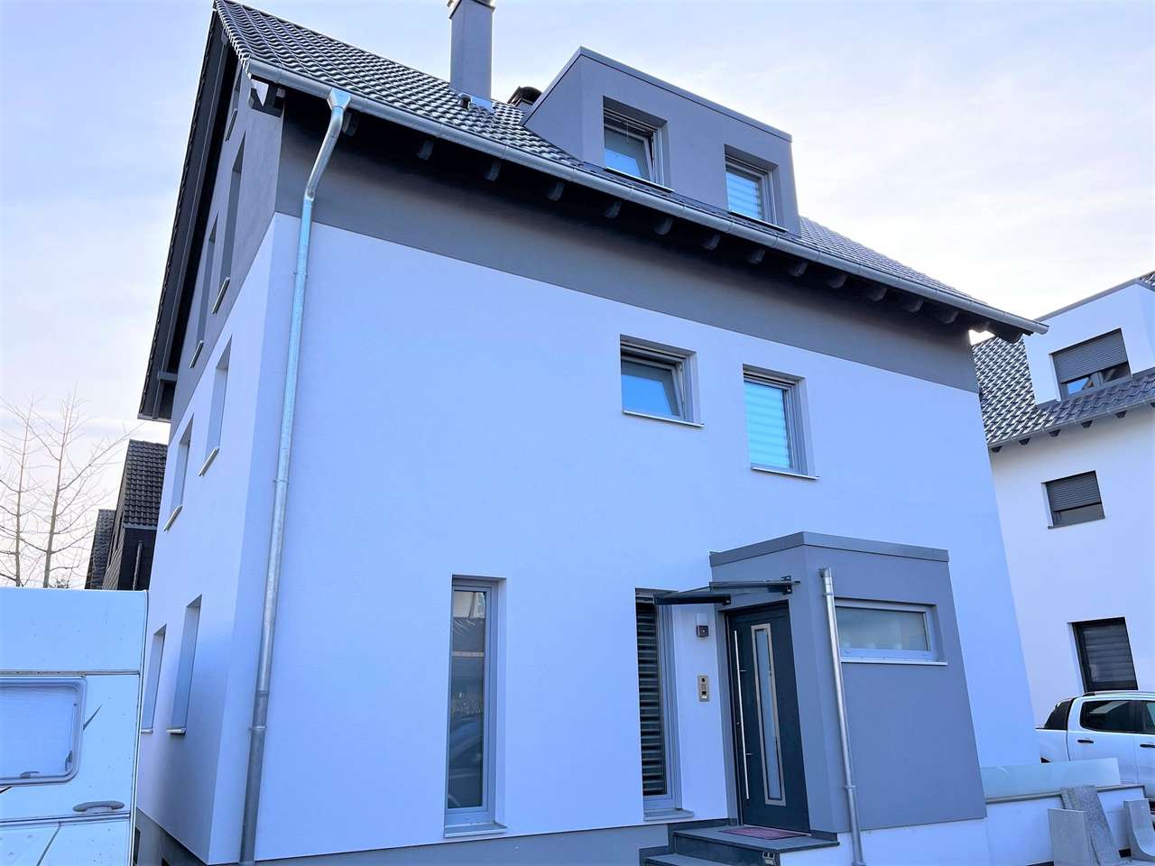 Front Front