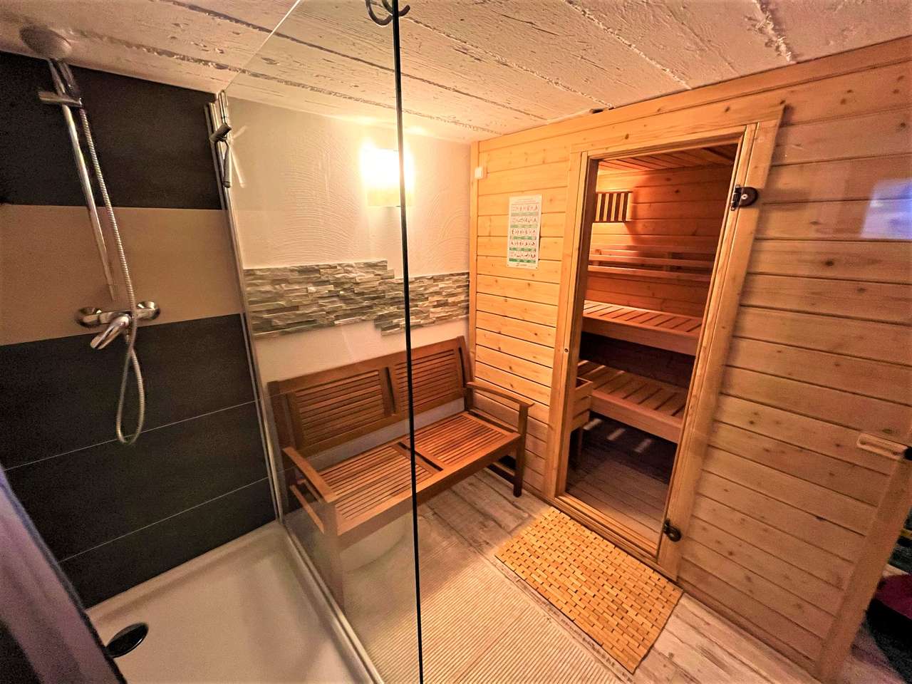 Keller Sauna